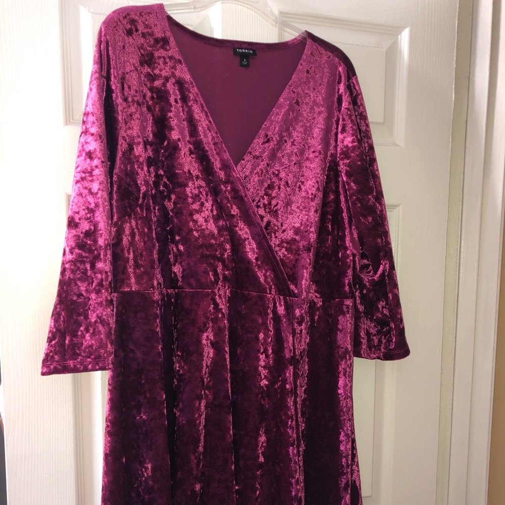 Size 4 (Torrid) Pink Velvet wrap dress